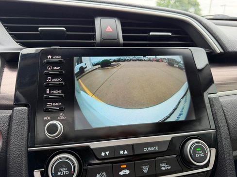 Used 2020 Honda Civic Touring image 21