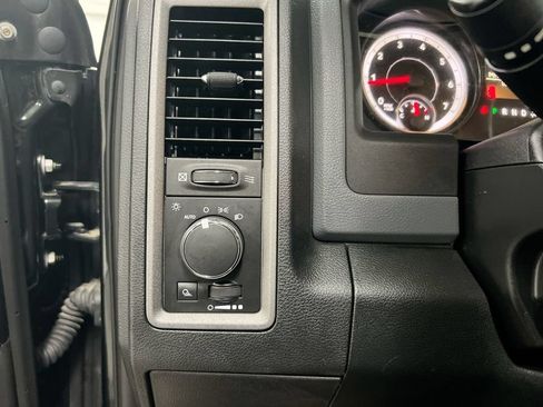 Used 2015 RAM 2500 Tradesman w/ Popular Equipment Group AWD/4WD image 18
