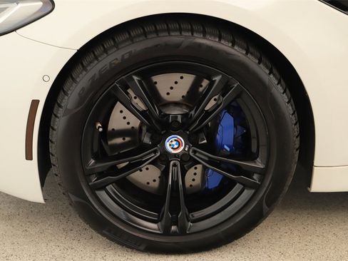 Used 2023 BMW M5 w/ Executive Package image 32