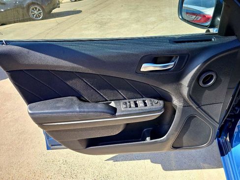 Used 2022 Dodge Charger SXT image 13