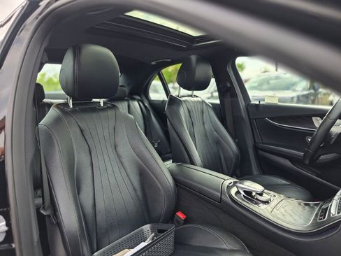 Used 2020 Mercedes-Benz E 350 Sedan image 10