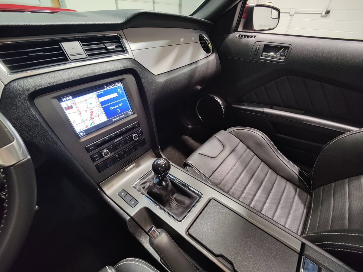 Used 2014 Ford Mustang GT w/ Electronics Package RWD image 31