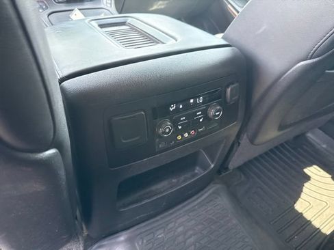 Used 2016 Chevrolet Tahoe LTZ AWD/4WD image 29