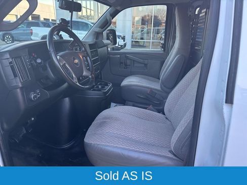 Used 2019 Chevrolet Express 2500 w/ Driver Convenience Package image 9