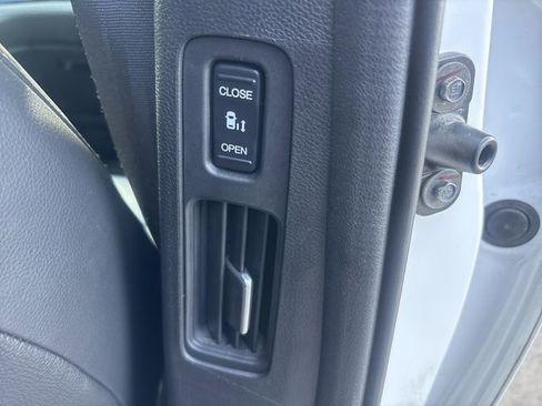 Used 2024 Honda Odyssey Touring image 12