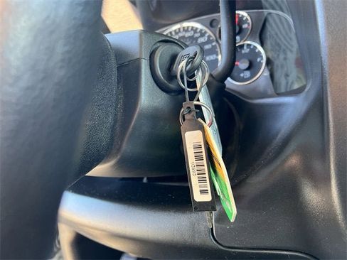 Used 2019 GMC Savana 2500 w/ Driver Convenience Package image 16