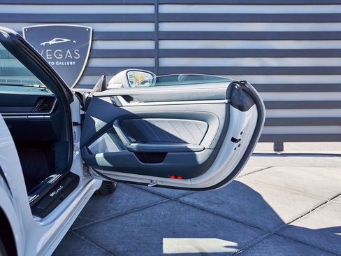 Used 2021 Porsche 911 Turbo S image 22