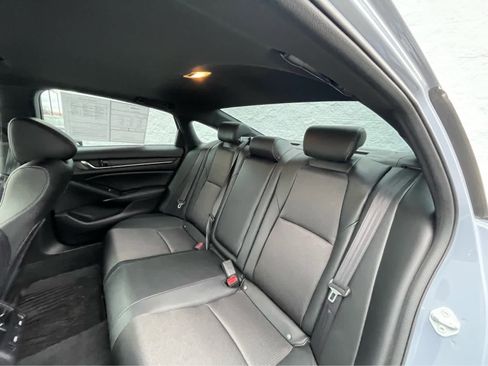 Used 2021 Honda Accord Sport image 24