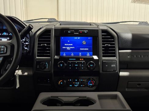 Used 2021 Ford F250 XL w/ STX Appearance Package AWD/4WD image 21