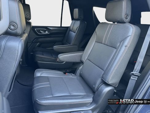 Used 2022 Chevrolet Tahoe RST w/ Luxury Package AWD/4WD image 23