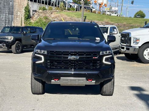 Used 2024 Chevrolet Tahoe Z71 AWD/4WD image 2