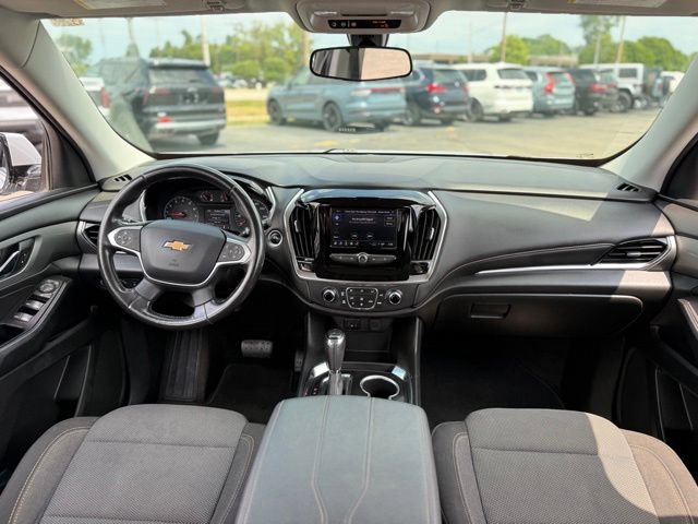 Used 2020 Chevrolet Traverse LT FWD image 6