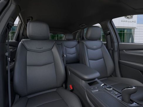 New 2026 Cadillac XT5 Luxury w/ LPO, Floor Liner Package image 16
