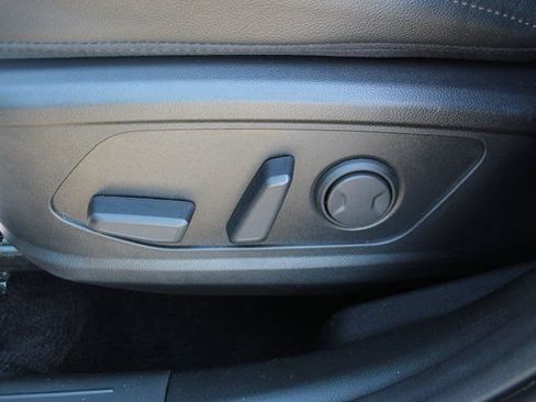 Used 2024 Hyundai Santa Cruz Night image 12