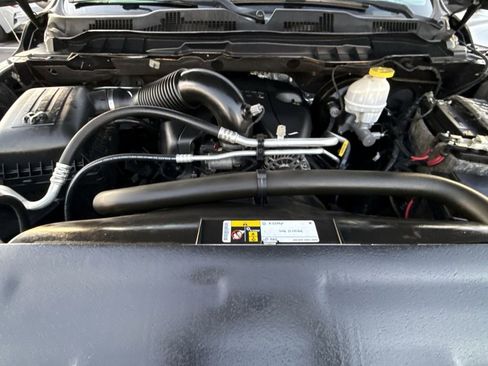 Used 2018 RAM 1500 Express w/ Express Value Package image 26