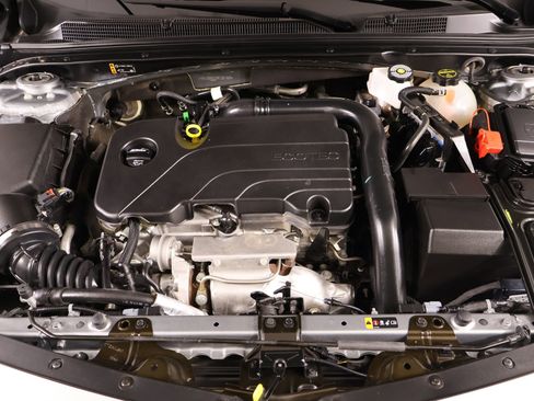 Used 2024 Chevrolet Malibu LT FWD image 19