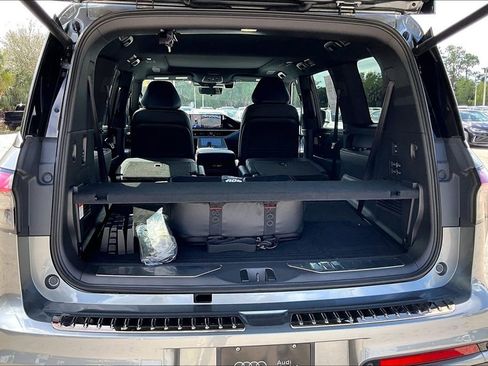 Used 2026 INFINITI QX80 4WD w/ Sport Exterior Package image 15