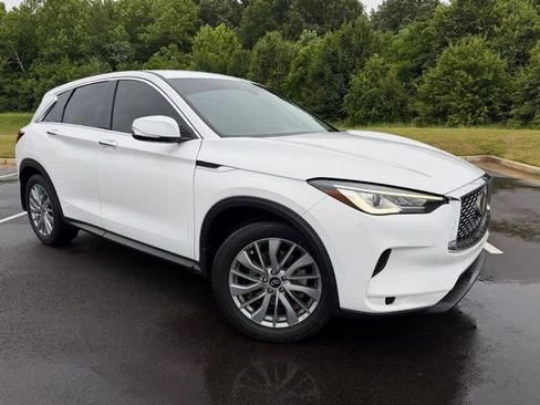 Used 2025 INFINITI QX50 Pure AWD/4WD image 2