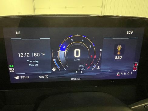 Used 2025 Chevrolet Traverse LT w/ LPO, Floor Liner Package AWD/4WD image 29