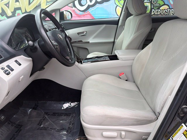 Used 2010 Toyota Venza AWD image 14