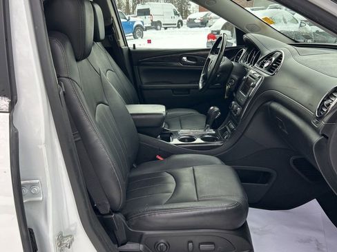Used 2017 Buick Enclave Leather image 8