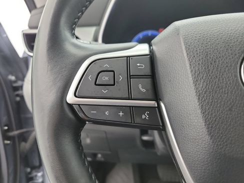 Used 2023 Toyota Highlander Platinum FWD image 25