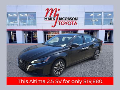 Used 2024 Nissan Altima 2.5 SV