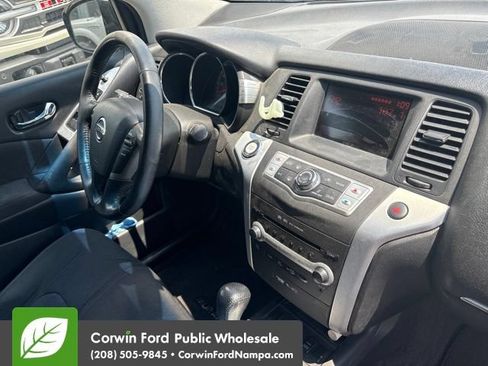 Used 2009 Nissan Murano SL AWD/4WD image 18
