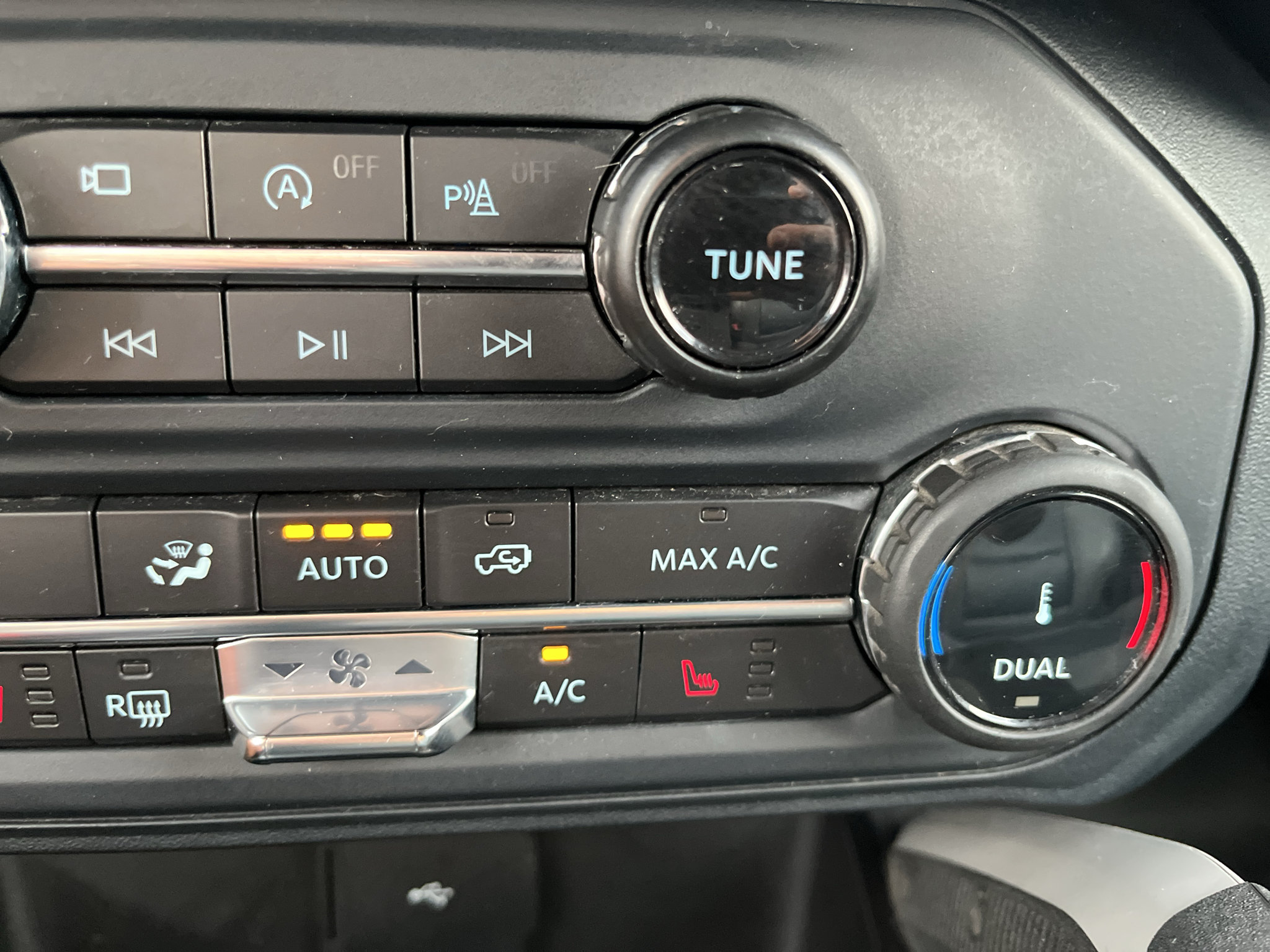 Used 2022 Ford Bronco Outer Banks AWD/4WD image 25