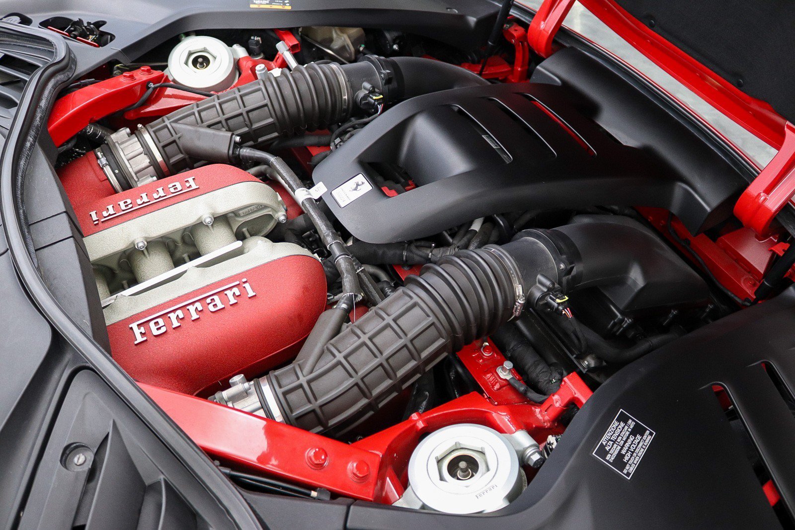 Used 2024 Ferrari Purosangue AWD/4WD image 37