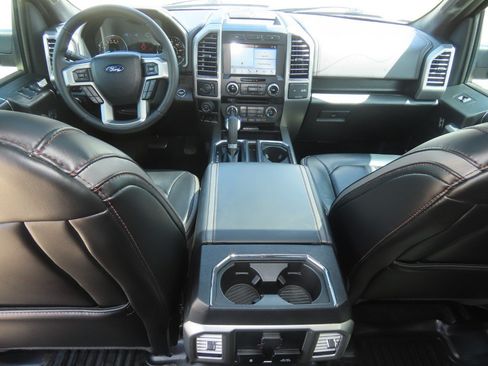 Used 2018 Ford F150 Platinum w/ Equipment Group 701A Luxury RWD image 24