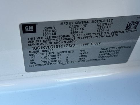 Used 2016 Chevrolet Silverado 2500 LT w/ LT Convenience Package image 27