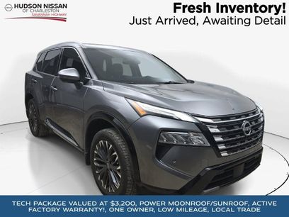 Used 2025 Nissan Rogue Platinum w/ Tech Package