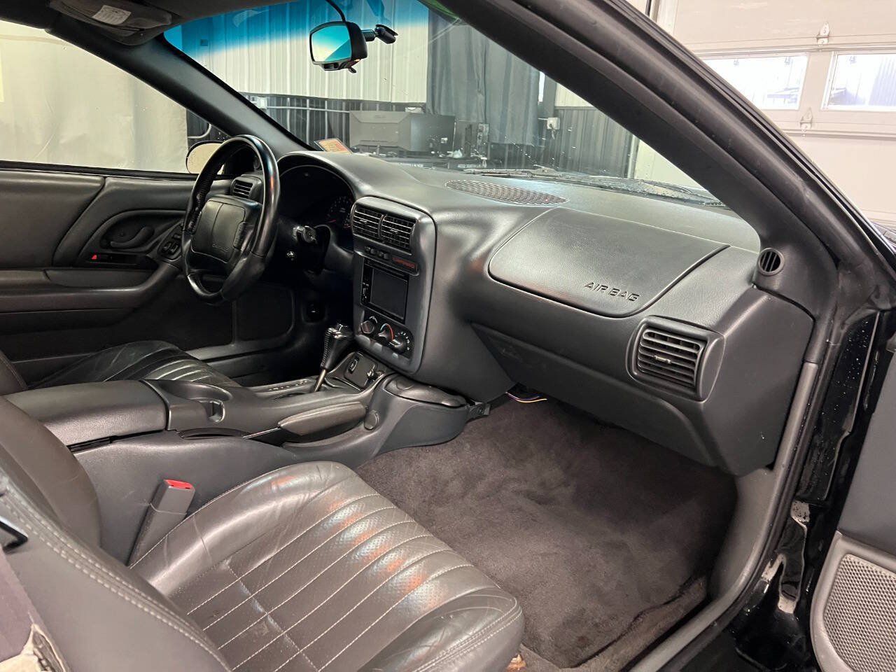 Used 1999 Chevrolet Camaro Z28 RWD image 11