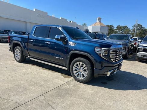 Certified 2023 GMC Sierra 1500 Denali image 9