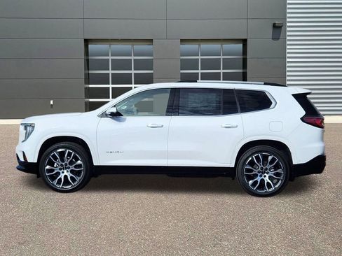New 2026 GMC Acadia Denali Ultimate w/ LPO, Floor Liner Package AWD/4WD image 2