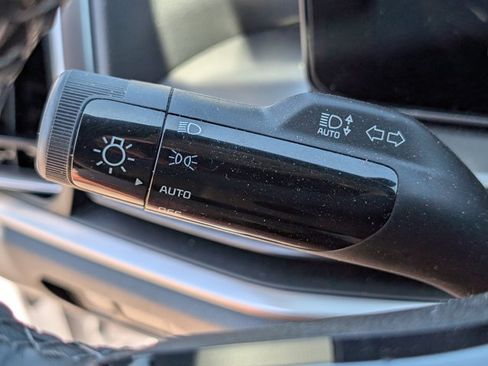 Used 2025 Kia Sorento S w/ Panoramic Sunroof Package FWD image 57