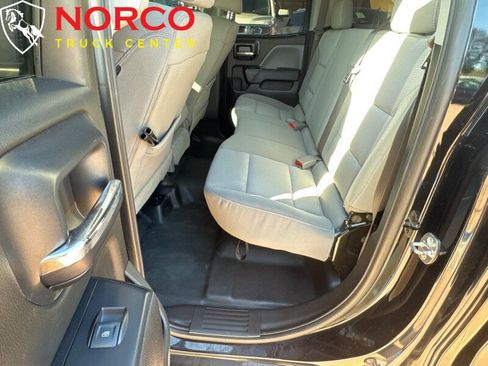 Used 2018 Chevrolet Silverado 1500 Custom image 14