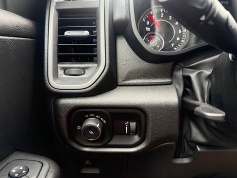 Used 2025 RAM 1500 Tradesman AWD/4WD image 19