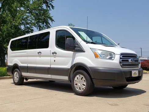 Used 2015 Ford Transit 350 XLT image 8