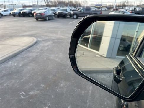 Used 2024 Toyota Tundra Limited w/ TRD Off-Road Package image 12