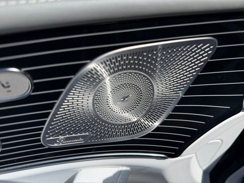 Used 2026 Mercedes-Benz Maybach GLS 600 4MATIC image 27