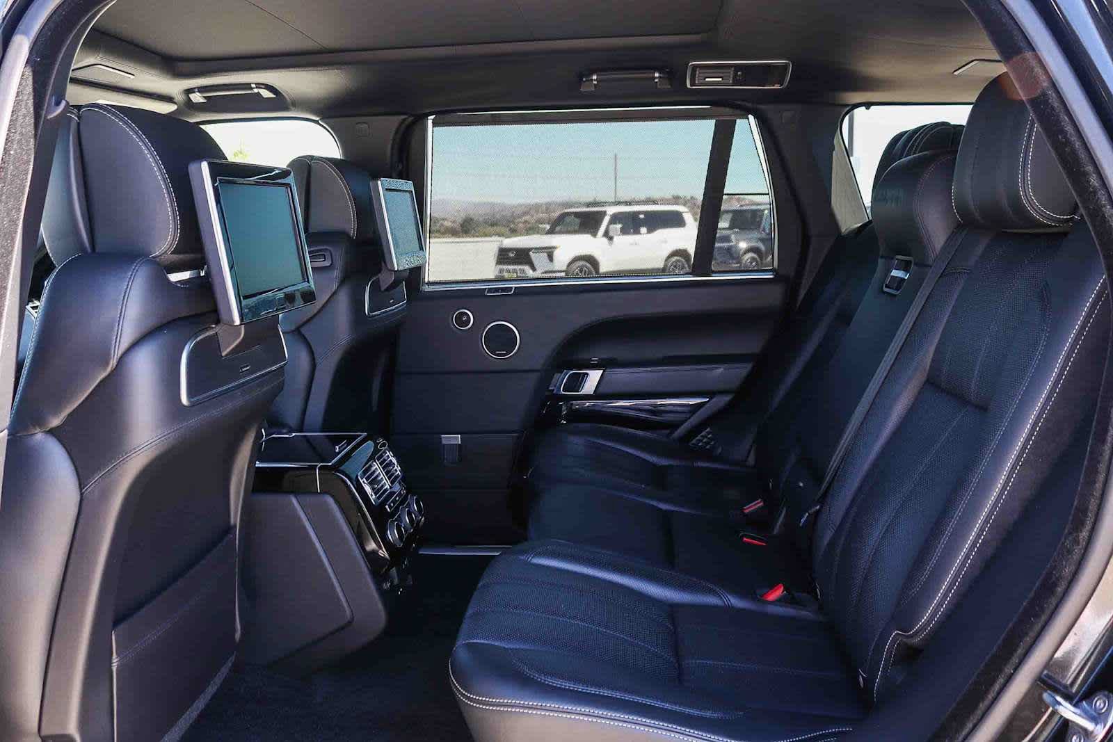 Used 2014 Land Rover Range Rover Autobiography AWD/4WD image 20