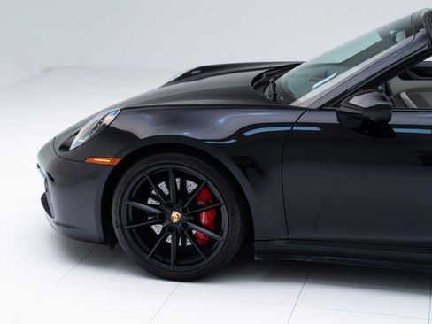Used 2023 Porsche 911 Targa 4S image 11