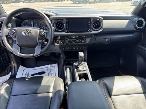 Used 2022 Toyota Tacoma TRD Pro image 15