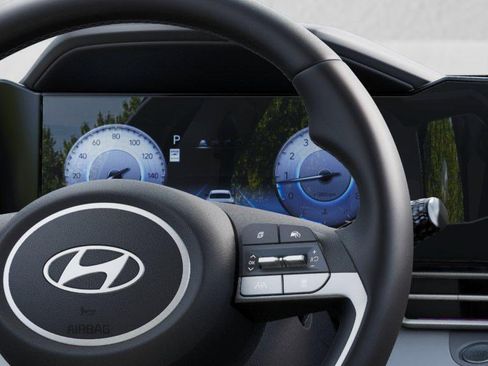 New 2026 Hyundai Elantra Limited image 14