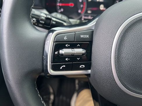 Certified 2022 Kia Sorento SX image 57