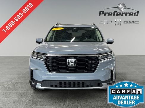 Used 2024 Honda Pilot Touring image 12
