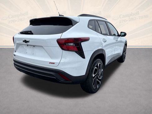 Used 2024 Chevrolet Trax RS w/ Sunroof Package image 6