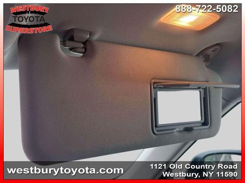 Certified 2024 Toyota Highlander LE AWD/4WD image 33